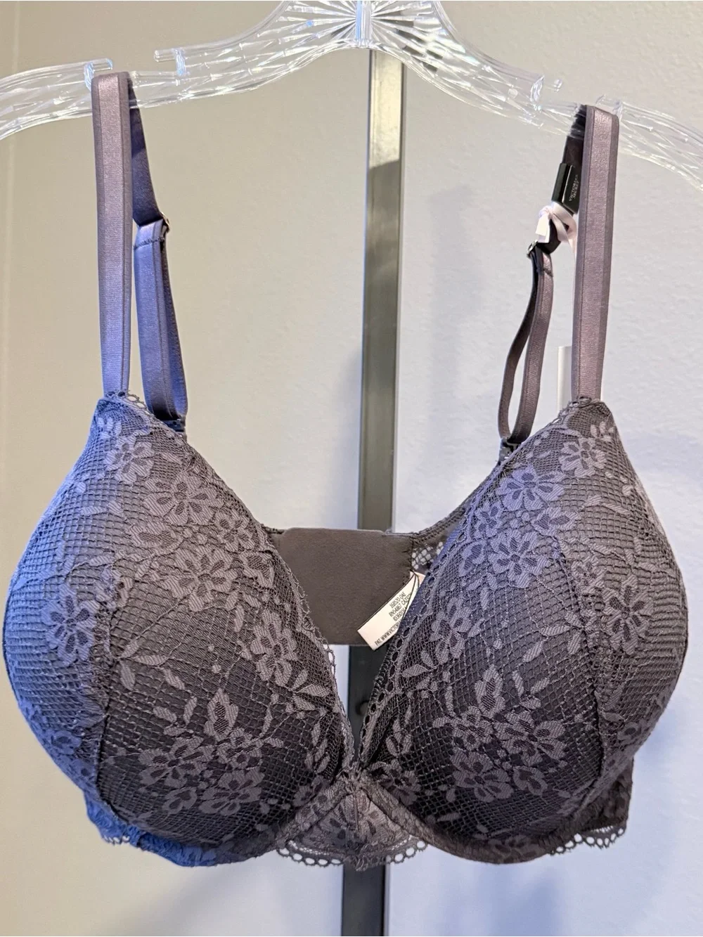 NWT Victoria’s Secret Love Cloud push up bra size 38DDD